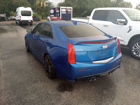 Used 2017 Cadillac ATS V w/ Luxury Package RWD image 2