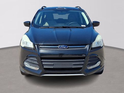 Used 2015 Ford Escape SE w/ Equipment Group 201A FWD image 2