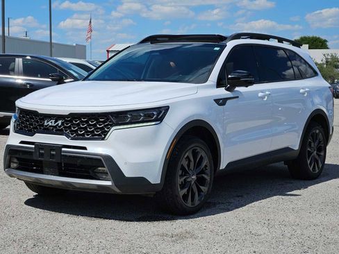 Used 2023 Kia Sorento SX Prestige image 10