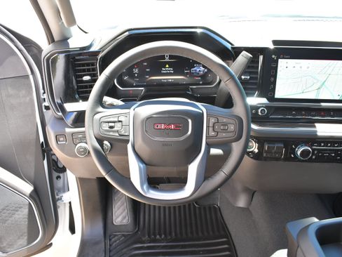 New 2026 GMC Sierra 1500 Elevation AWD/4WD image 17