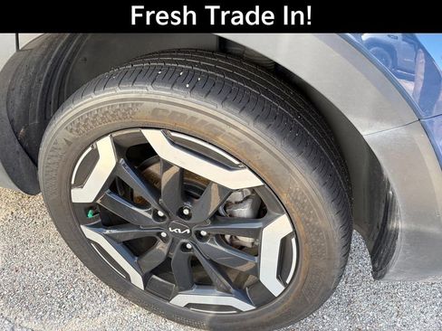 Used 2024 Kia Telluride S w/ S Sunroof Package FWD image 6