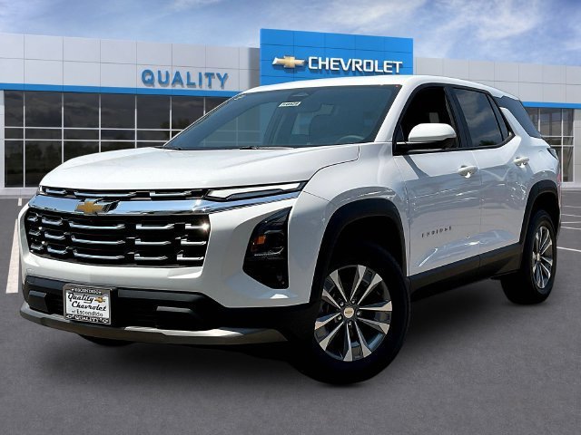 Used 2026 Chevrolet Equinox LT FWD image 2