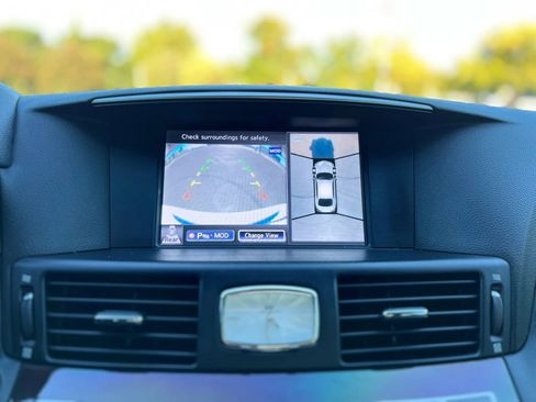 Used 2015 INFINITI Q70 3.7 image 19