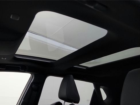 Used 2023 Toyota bZ4X XLE image 33