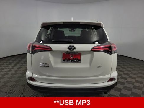 Used 2017 Toyota RAV4 LE w/ Carpet Mat Package FWD image 7