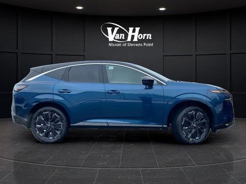 New 2026 Nissan Murano Platinum image 2