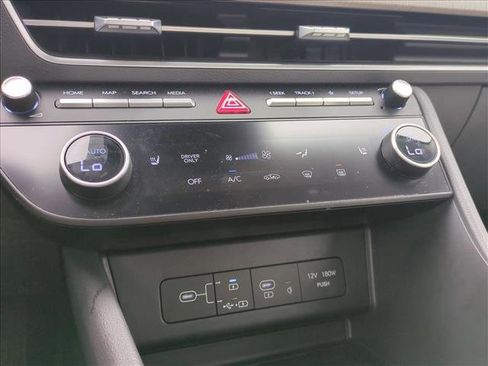 Used 2025 Hyundai Sonata SEL image 13