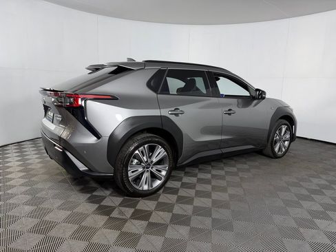 Used 2025 Subaru Solterra Touring w/ Touring Package image 5