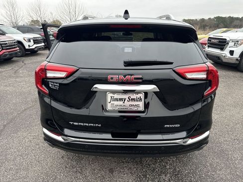 Certified 2024 GMC Terrain Denali w/ Black Diamond Edition image 33