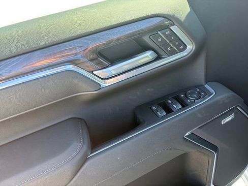 New 2026 Chevrolet Silverado 1500 LTZ w/ LTZ Premium Package image 12