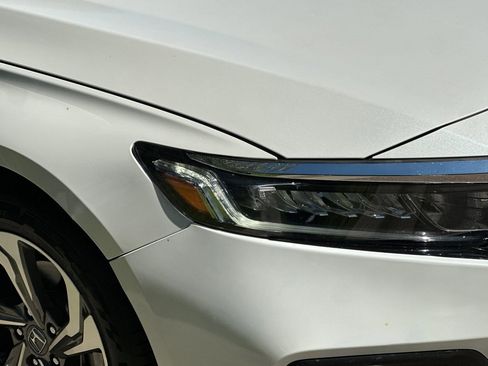 Certified 2020 Honda Accord EX image 10
