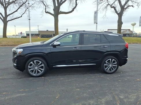 Certified 2021 GMC Terrain Denali w/ Denali Premium Package image 4