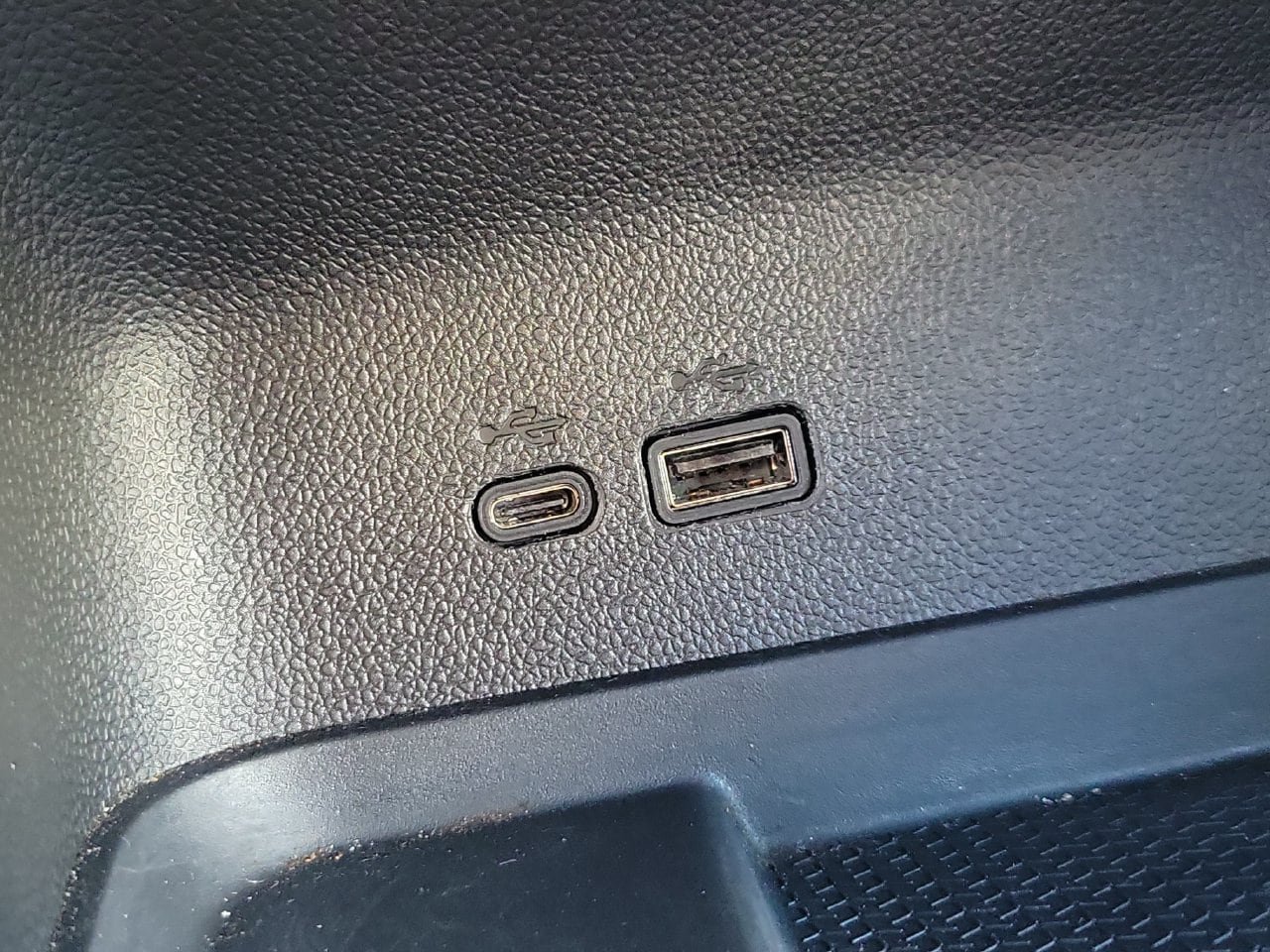 Certified 2026 Chevrolet Traverse LT FWD image 27