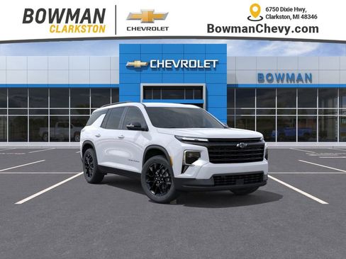 New 2026 Chevrolet Traverse LT image 1