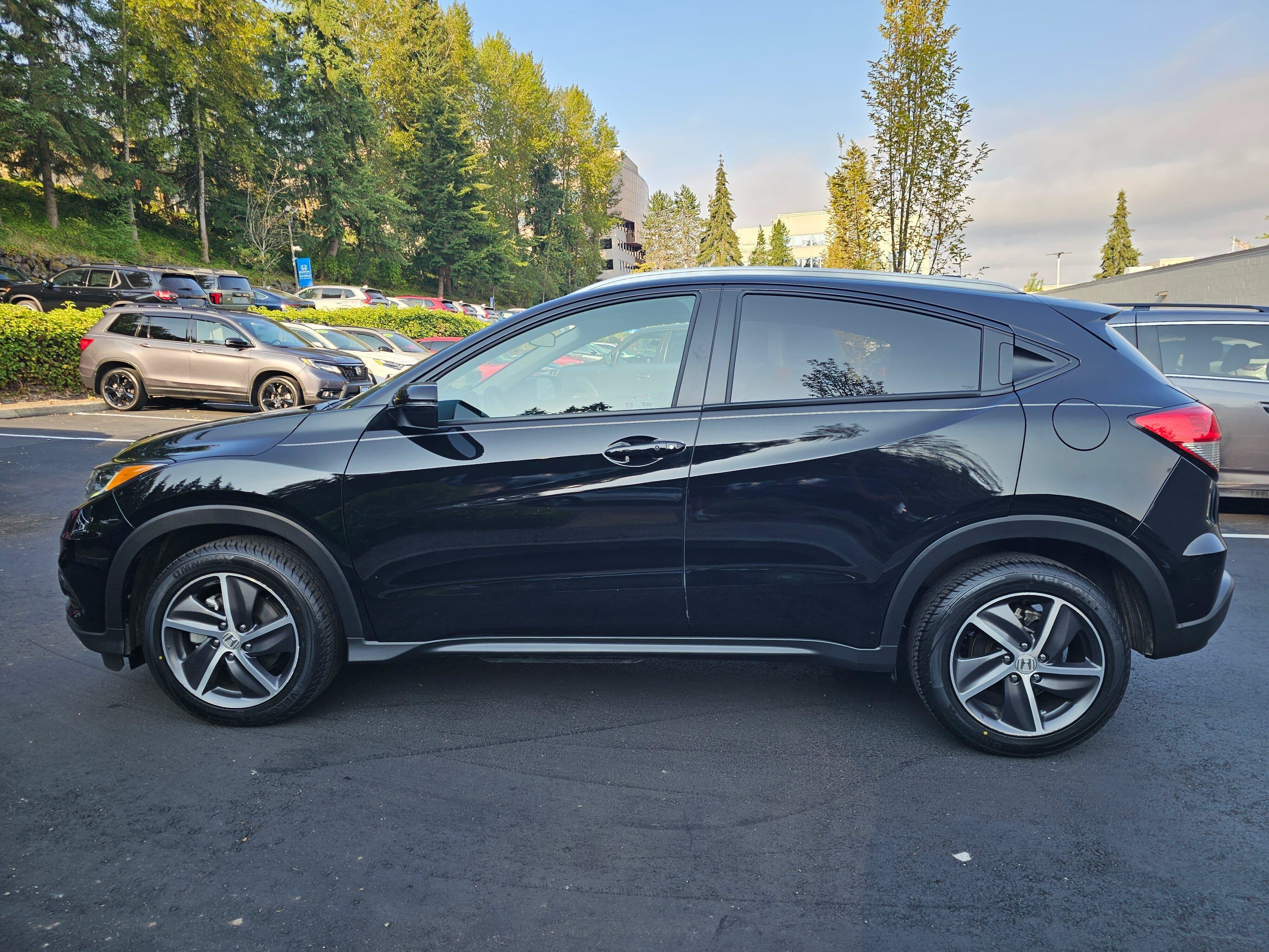 Used 2022 Honda HR-V EX image 4
