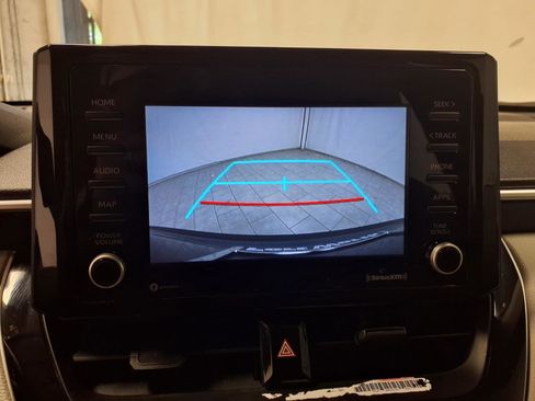 Used 2022 Toyota Corolla Cross L FWD image 13