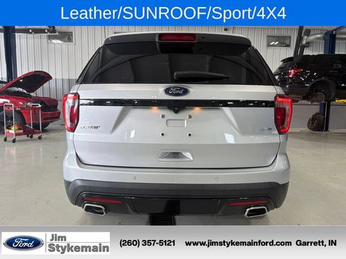 Used 2016 Ford Explorer Sport w/ Equipment Group 401A AWD/4WD image 6