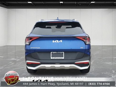 Certified 2025 Kia Sportage EX image 7