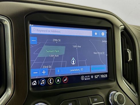 Used 2021 GMC Sierra 1500 AT4 w/ AT4 Premium Package image 15