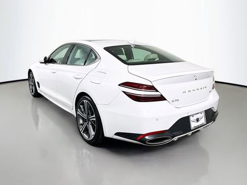 Used 2025 Genesis G70 2.5T w/ Sport Prestige Package image 7