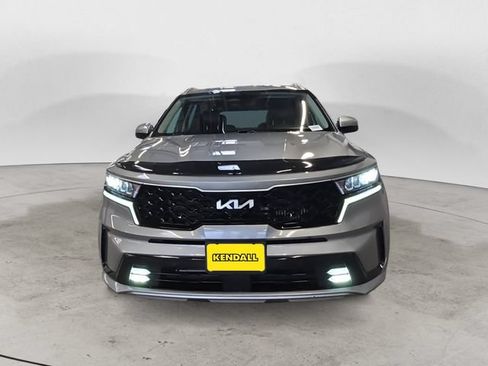 Used 2023 Kia Sorento EX AWD/4WD image 2
