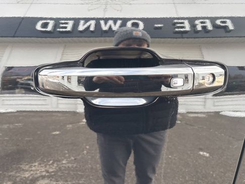 Used 2024 Chevrolet Silverado 2500 ZR2 w/ Technology Package image 14