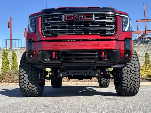 New 2025 GMC Sierra 2500 AT4 w/ AT4 Premium Plus Package image 3