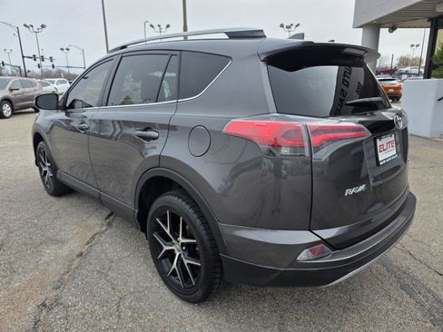 Used 2017 Toyota RAV4 SE w/ Power Special Value Package image 7