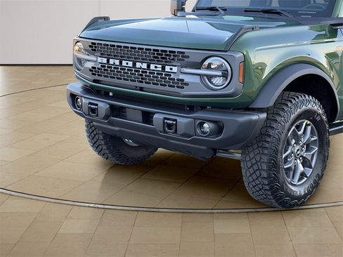 New 2025 Ford Bronco Badlands image 39