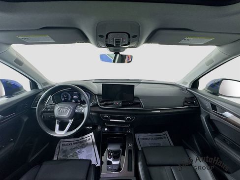 Used 2024 Audi Q5 e Premium Plus w/ Premium Plus Package image 28