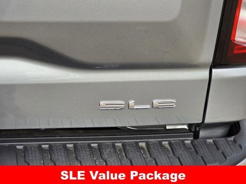 New 2026 GMC Sierra 1500 SLE w/ X31 Off-Road Package AWD/4WD image 11