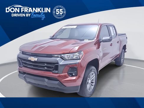 Used 2023 Chevrolet Colorado LT w/ LT Convenience Package AWD/4WD image 1