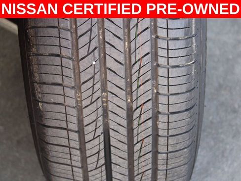 Certified 2025 Nissan Rogue S image 14