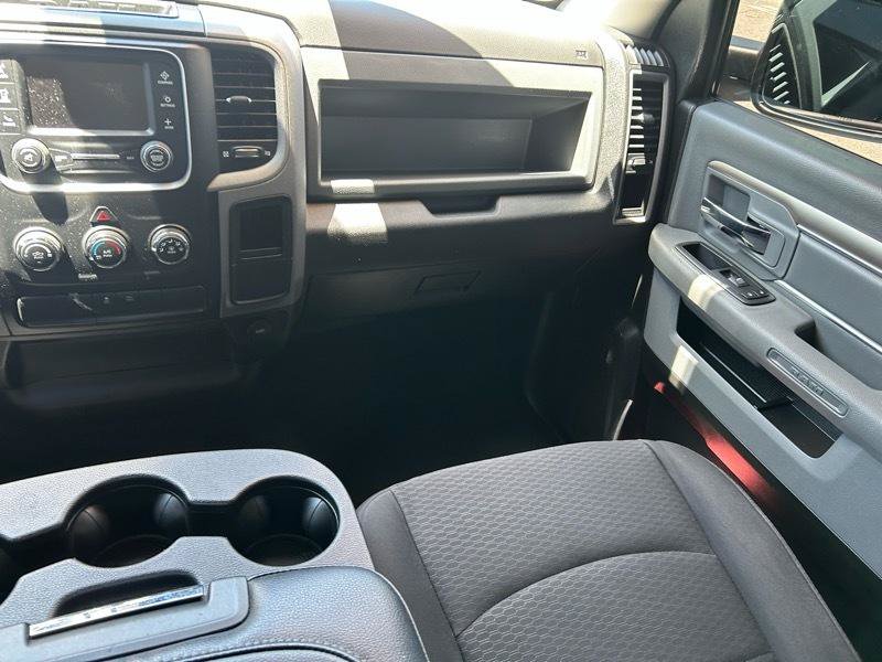 Used 2019 RAM 1500 Warlock RWD image 15