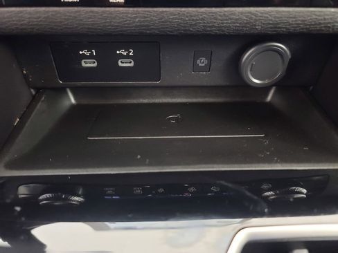 Used 2025 Mitsubishi Outlander SE AWD/4WD image 37