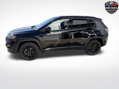 New 2026 Jeep Compass Latitude AWD/4WD image 2
