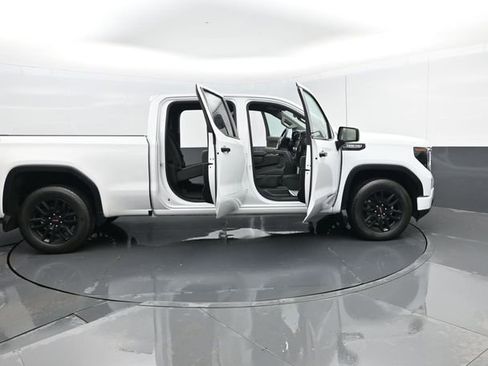 Used 2024 GMC Sierra 1500 Pro w/ Graphite Edition image 27