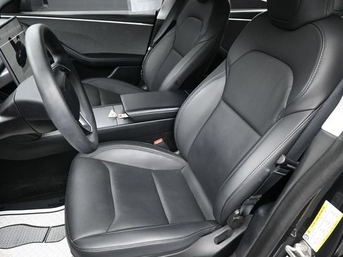 Used 2024 Tesla Model 3 Standard Range RWD image 23