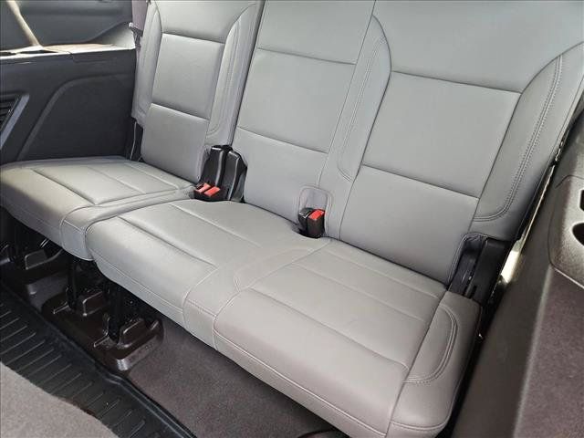 Used 2022 Chevrolet Tahoe Z71 AWD/4WD image 18