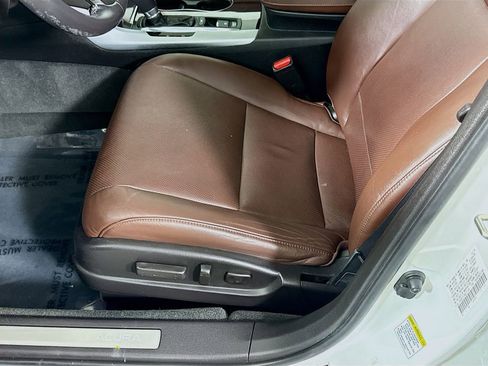 Used 2016 Acura TLX w/ Technology Package image 25