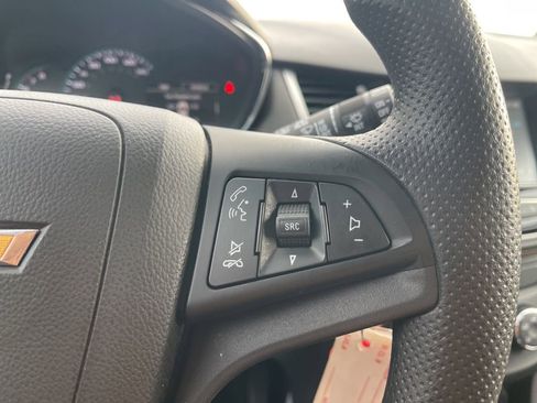 Used 2017 Chevrolet Trax LS image 16