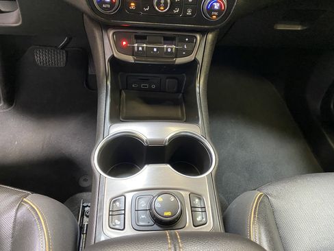 Used 2023 GMC Terrain AT4 image 43