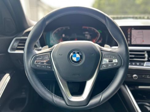 Used 2021 BMW 330i Sedan w/ Convenience Package RWD image 11