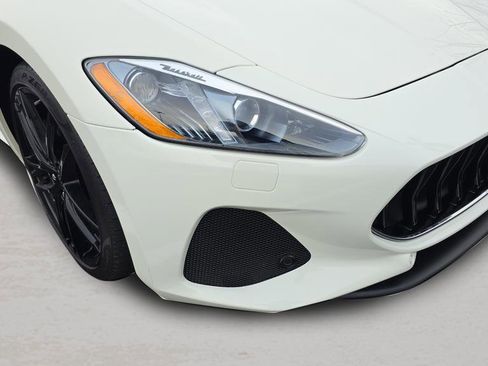 Used 2018 Maserati GranTurismo Sport image 17