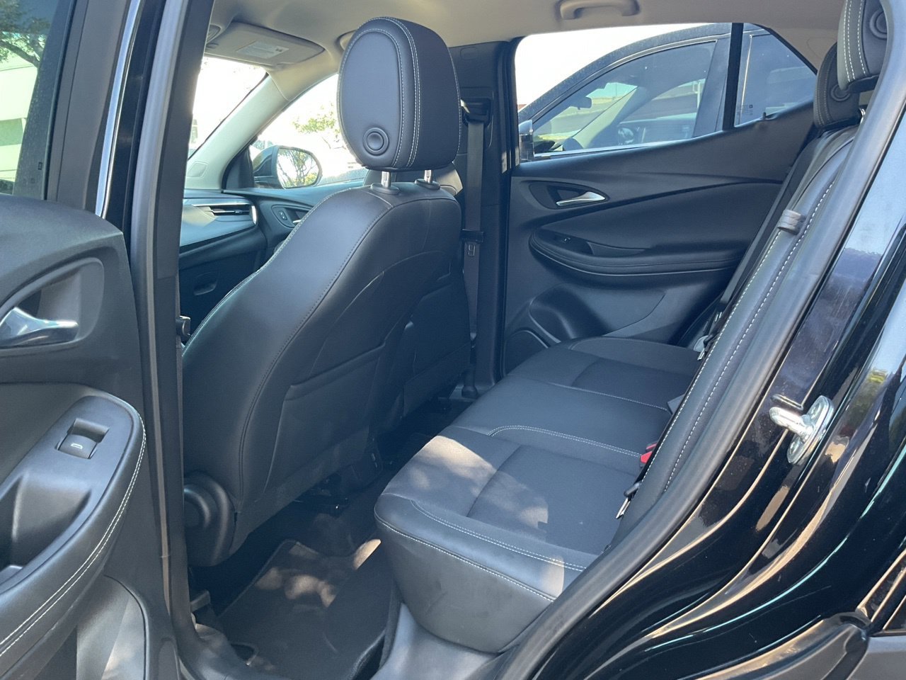 Used 2025 Buick Encore GX Preferred FWD image 11