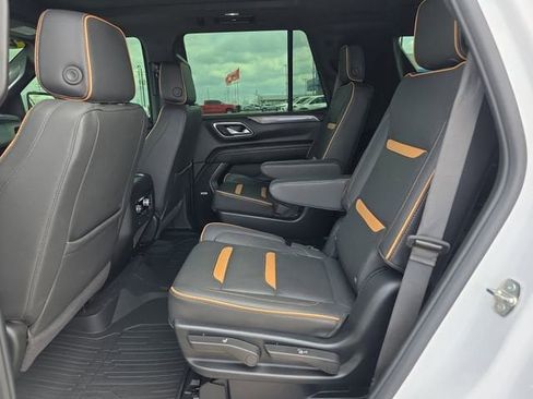 Used 2024 GMC Yukon AT4 w/ AT4 Premium Plus Package image 12