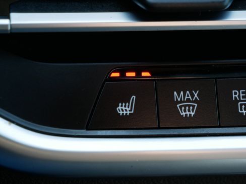 Used 2021 BMW X5 xDrive40i w/ Convenience Package image 28