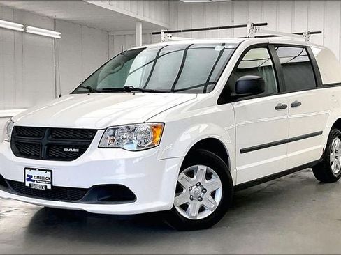 Used 2012 RAM C/V FWD image 2
