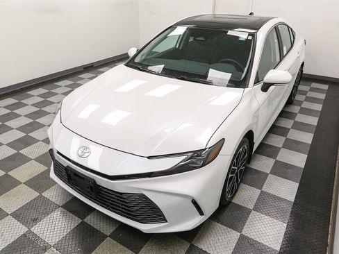 New 2026 Toyota Camry XLE image 6