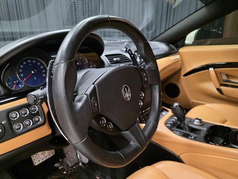 Used 2018 Maserati GranTurismo Sport image 21